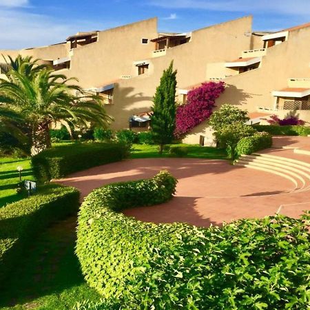 Casa Vacanze L'Aquilone - Casa Sulla Spiaggia - Baia Di Porto Rafael بالاو المظهر الخارجي الصورة