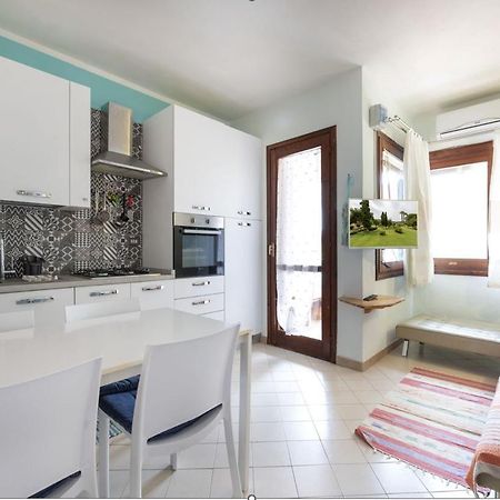 Casa Vacanze L'Aquilone - Casa Sulla Spiaggia - Baia Di Porto Rafael بالاو المظهر الخارجي الصورة